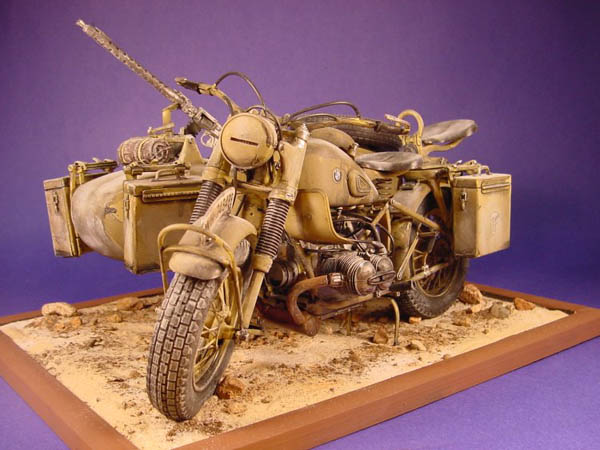 1/9 ESCI BMW R75 with sidecar by Russ Sharp