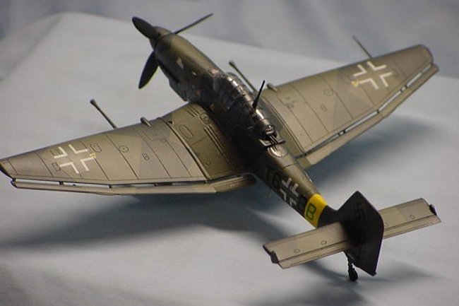 stuka from diver bomber to tank buster